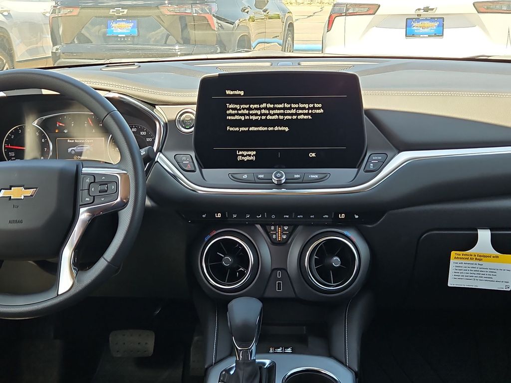 Thumbnail: 2026 Chevrolet Blazer - 9