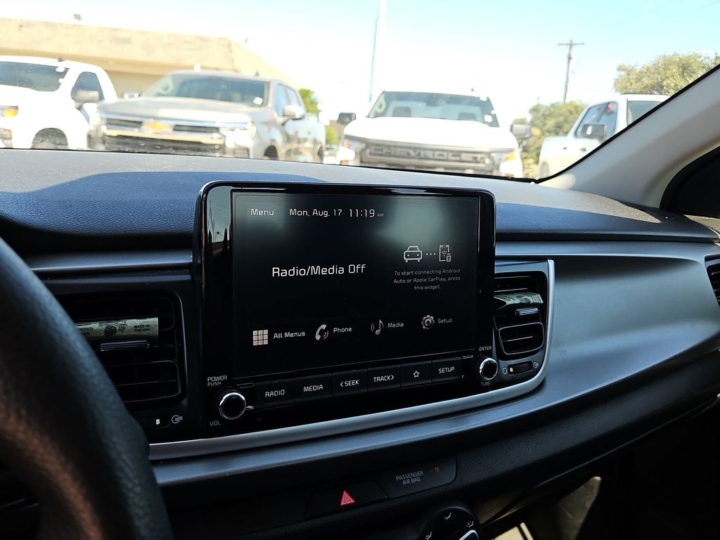 Thumbnail: 2023 Kia Rio - 13