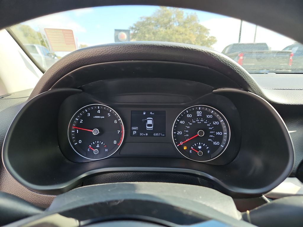 Thumbnail: 2021 Kia Forte - 13