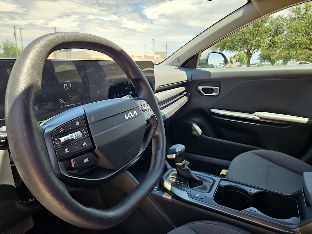 Thumbnail: 2025 Kia K4 - 2