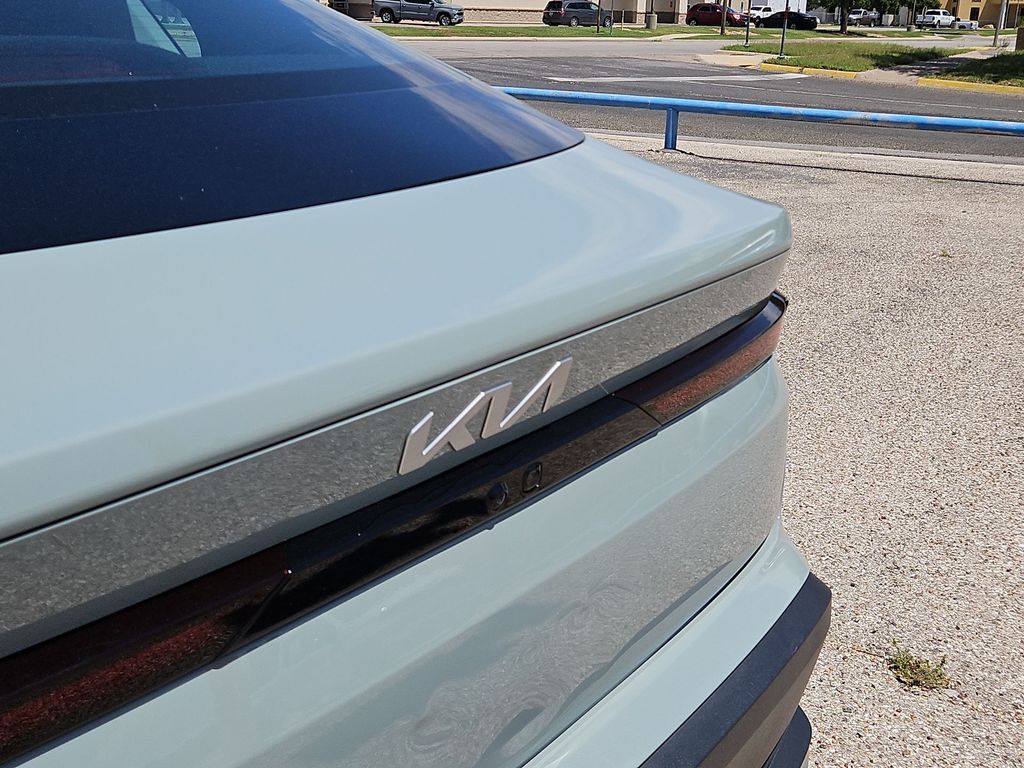Thumbnail: 2025 Kia K4 - 6