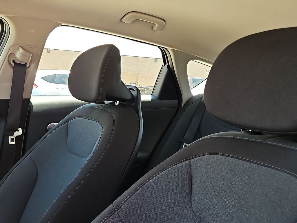 Thumbnail: 2025 Kia K4 - 24