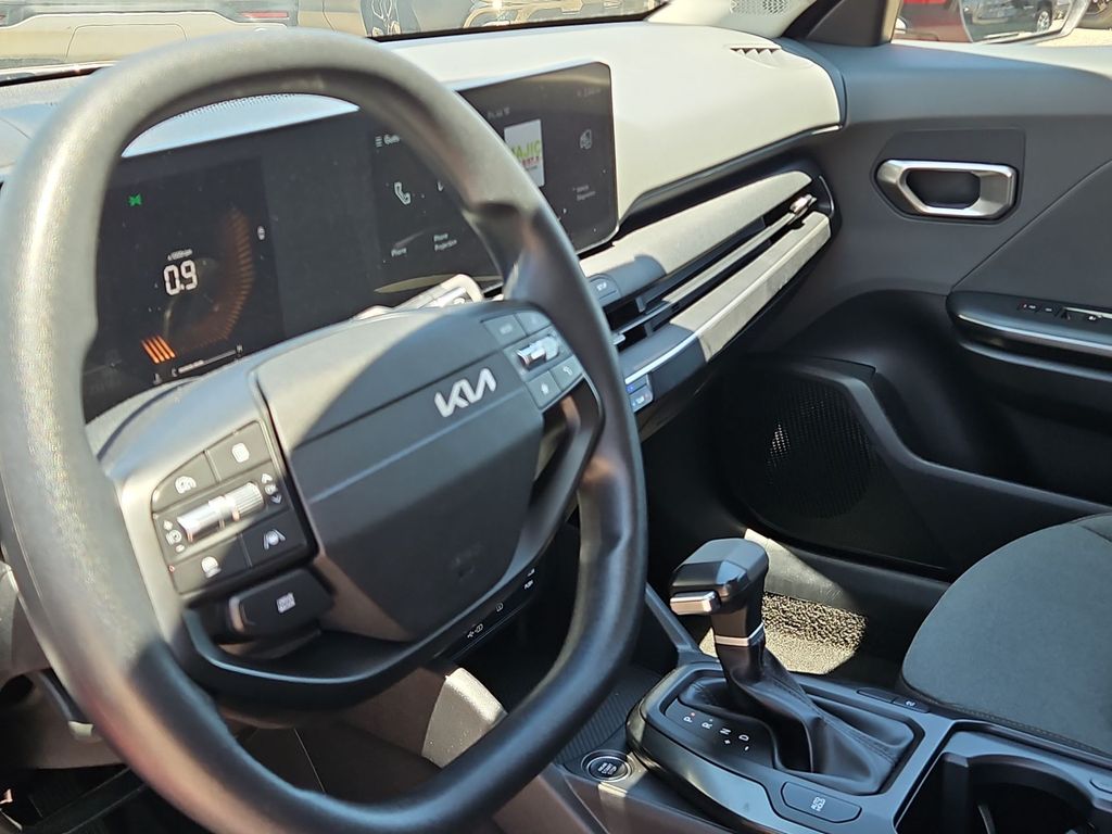 Thumbnail: 2025 Kia K4 - 2