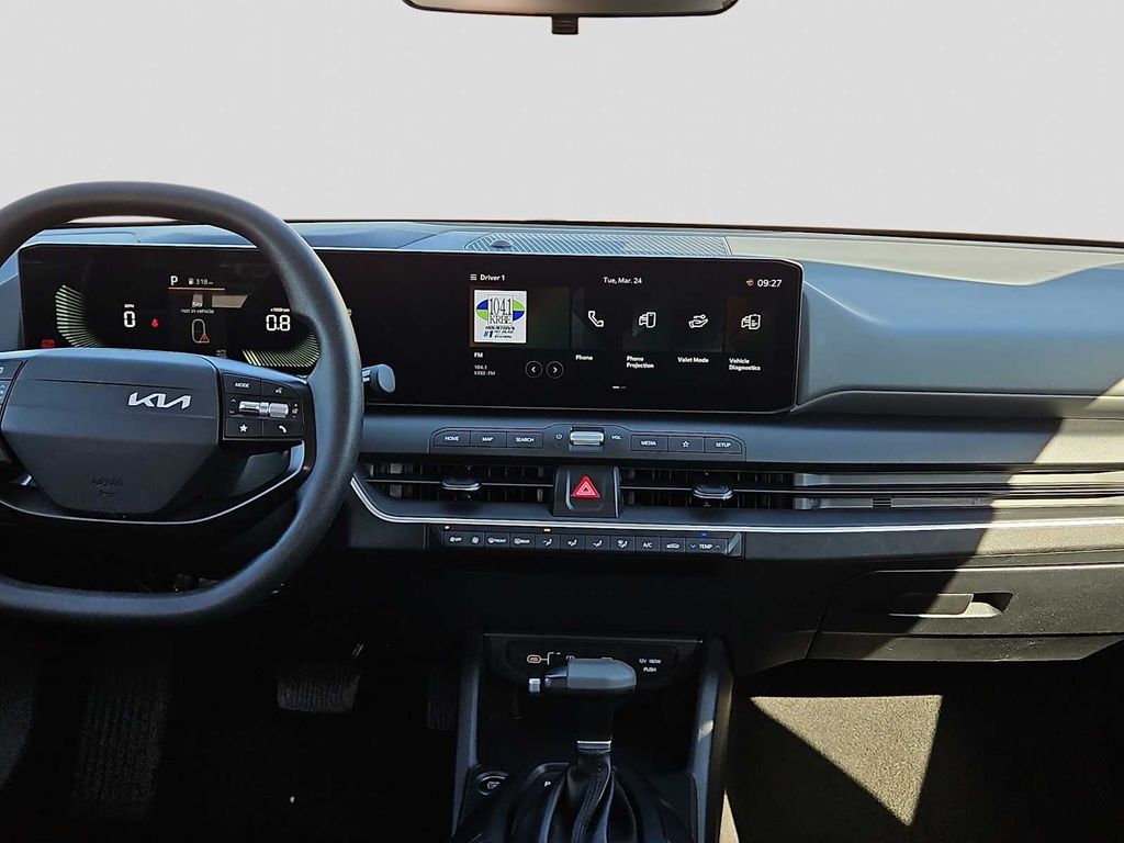 Thumbnail: 2025 Kia K4 - 8