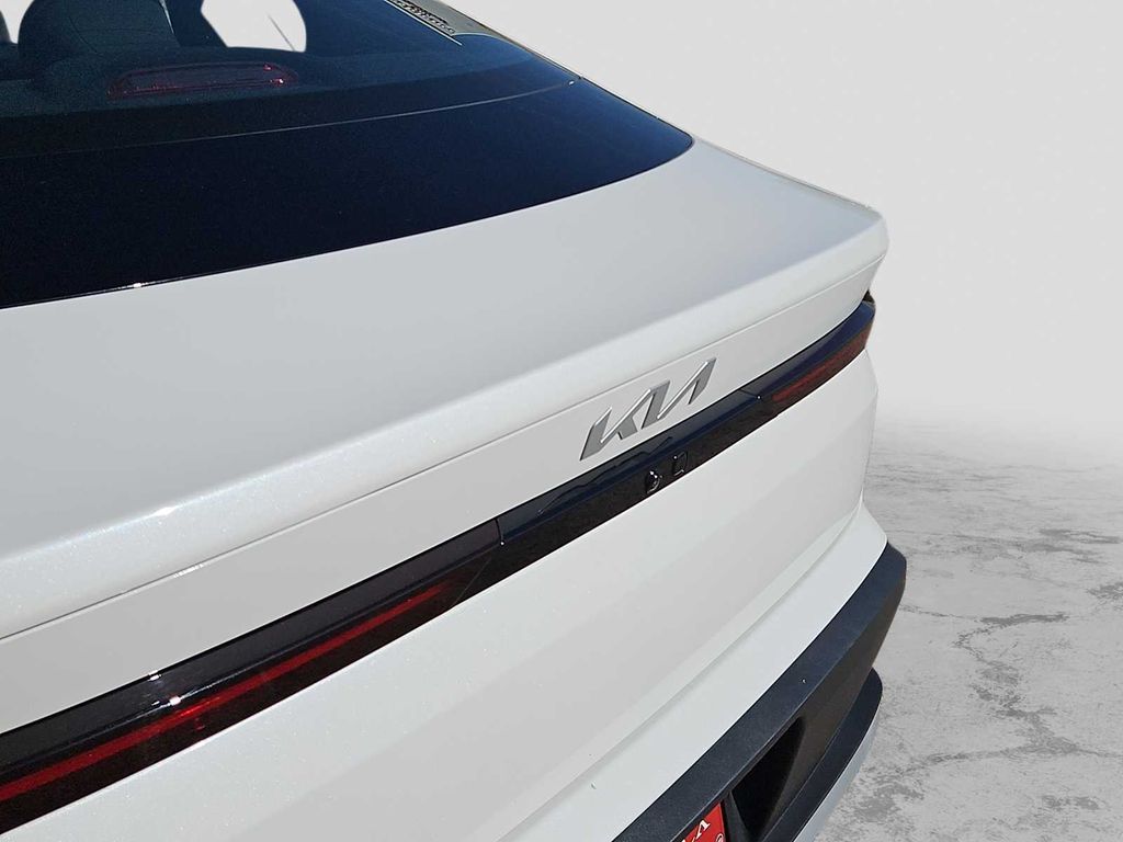 Thumbnail: 2025 Kia K4 - 6
