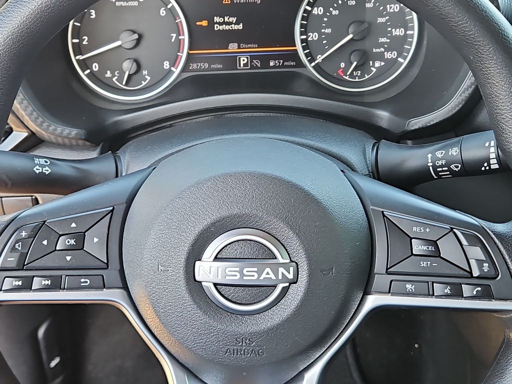 Thumbnail: 2024 Nissan Sentra - 24