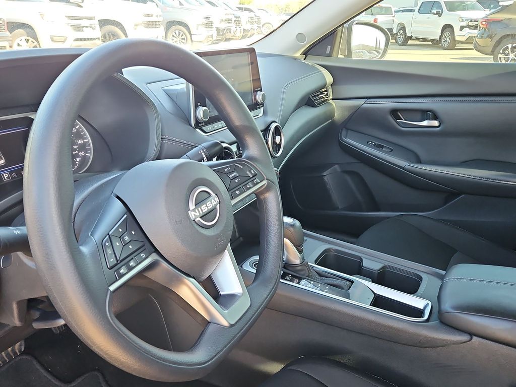 Thumbnail: 2024 Nissan Sentra - 2