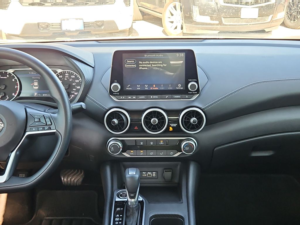 Thumbnail: 2024 Nissan Sentra - 9