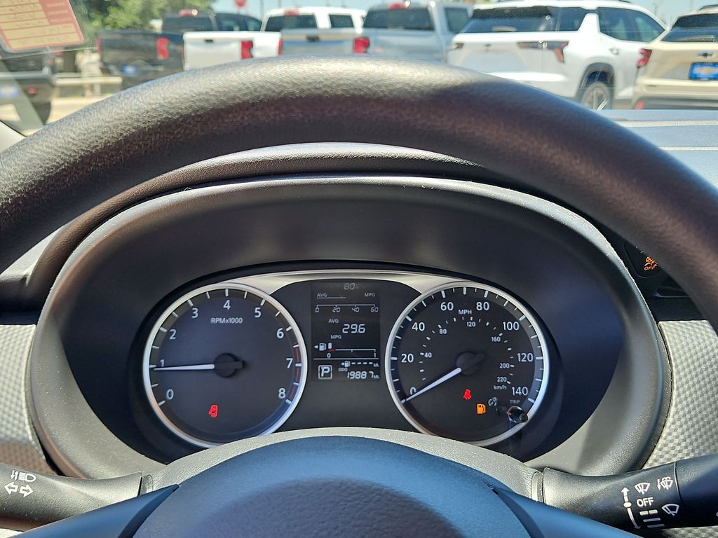 Thumbnail: 2023 Nissan Kicks - 15