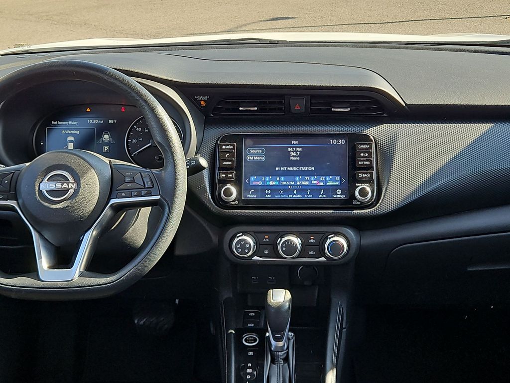 Thumbnail: 2024 Nissan Kicks - 9
