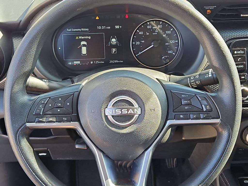 Thumbnail: 2024 Nissan Kicks - 22