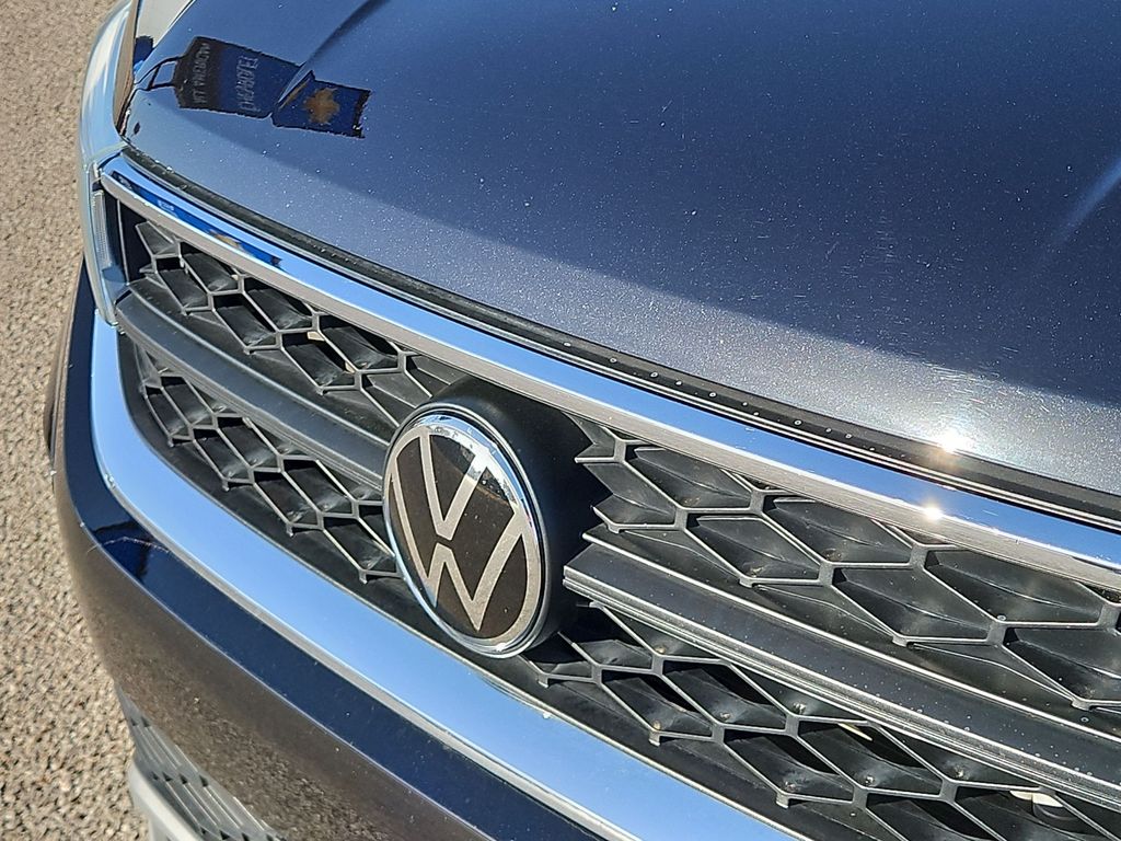 Thumbnail: 2024 Volkswagen Taos - 22