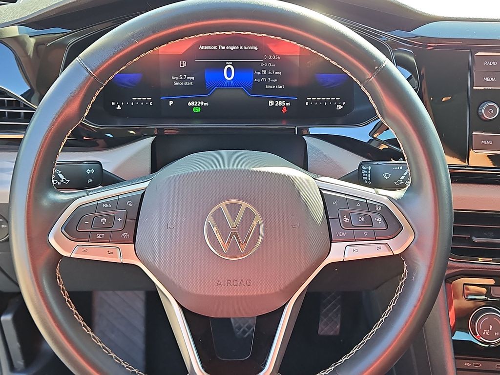 Thumbnail: 2024 Volkswagen Taos - 13