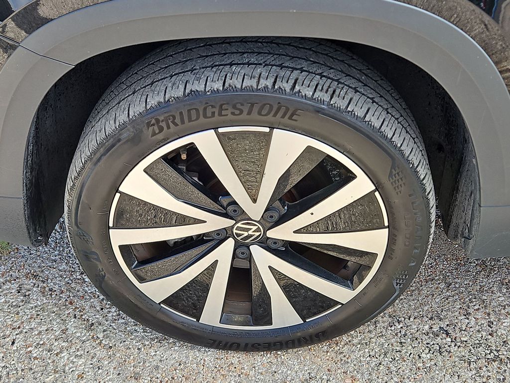 Thumbnail: 2024 Volkswagen Taos - 7