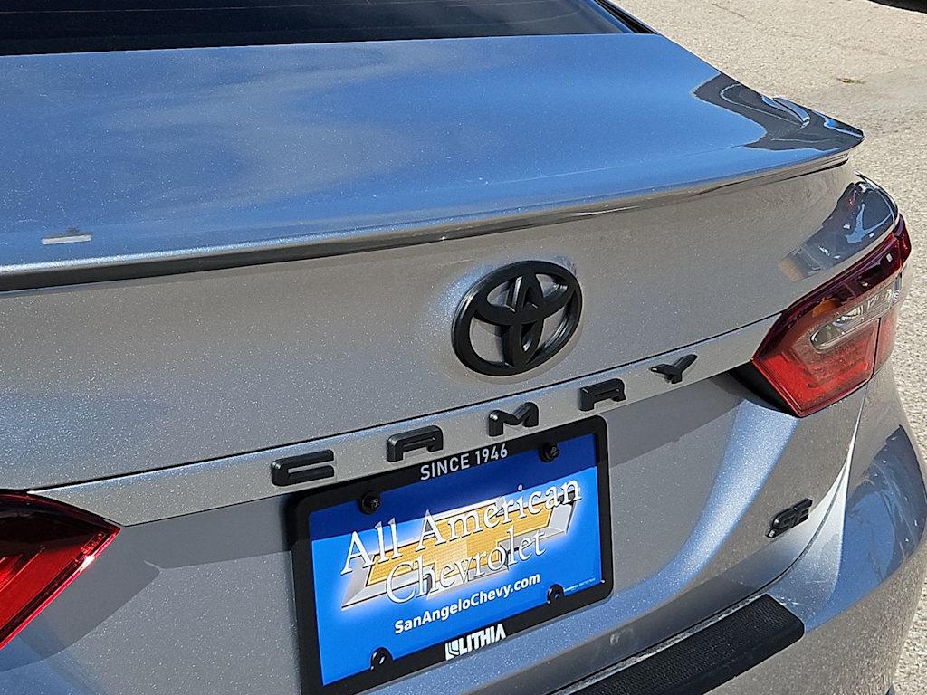 Thumbnail: 2022 Toyota Camry - 3