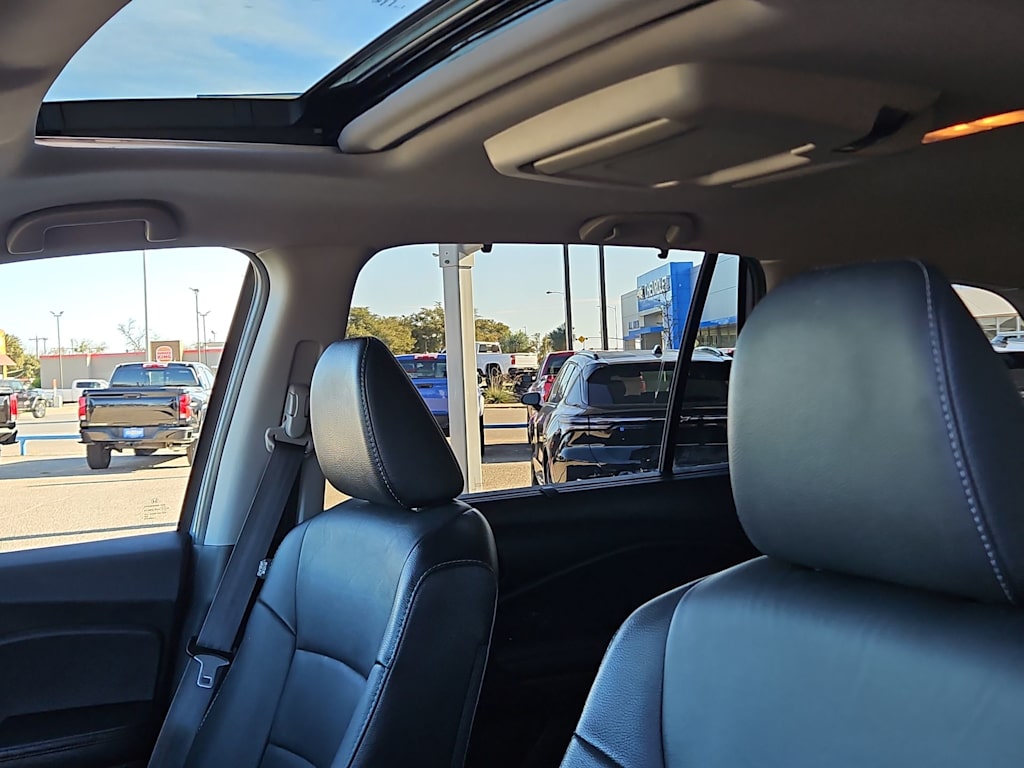 Thumbnail: 2022 Honda Pilot - 11