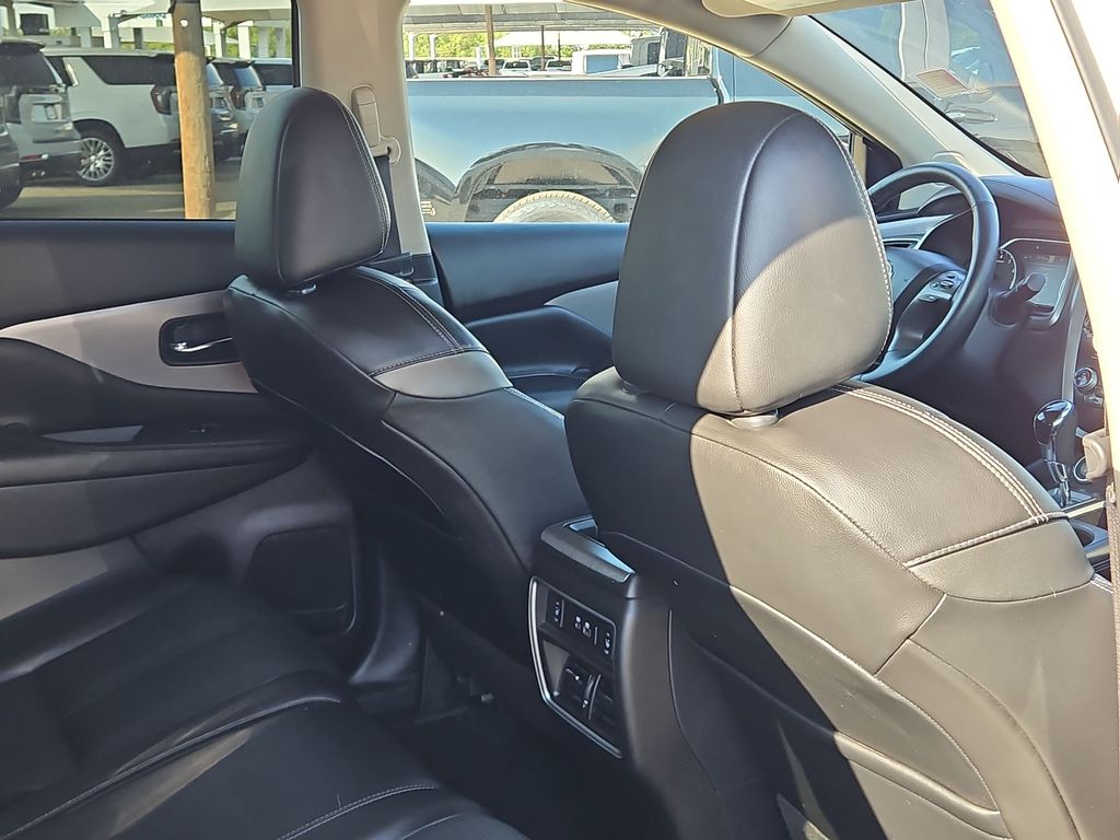 Thumbnail: 2021 Nissan Murano - 23