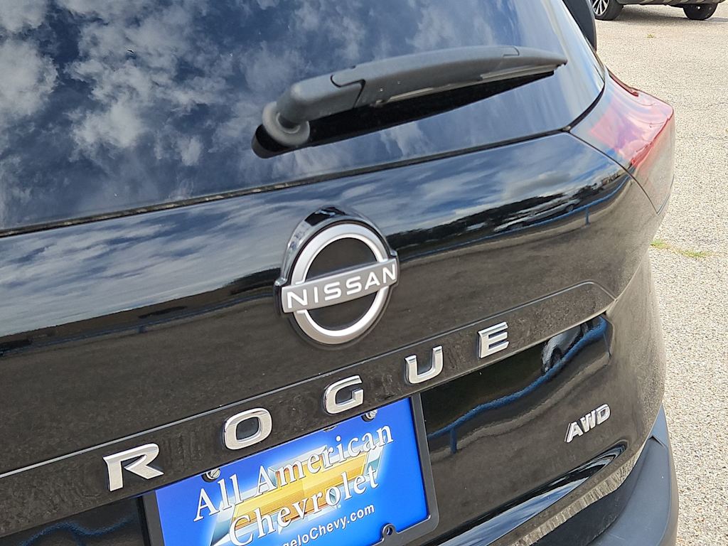 Thumbnail: 2023 Nissan Rogue - 7