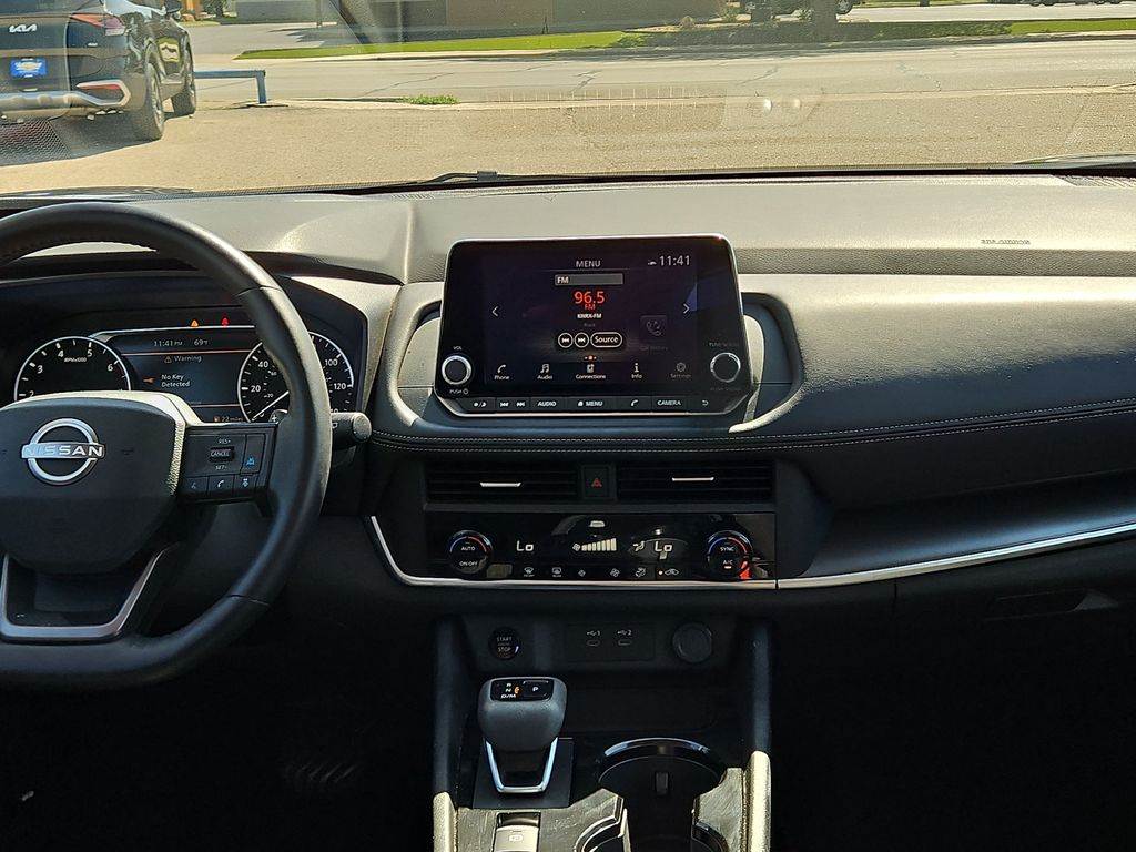 Thumbnail: 2025 Nissan Rogue - 9