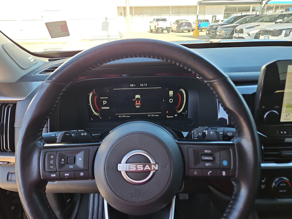 Thumbnail: 2022 Nissan Pathfinder - 12