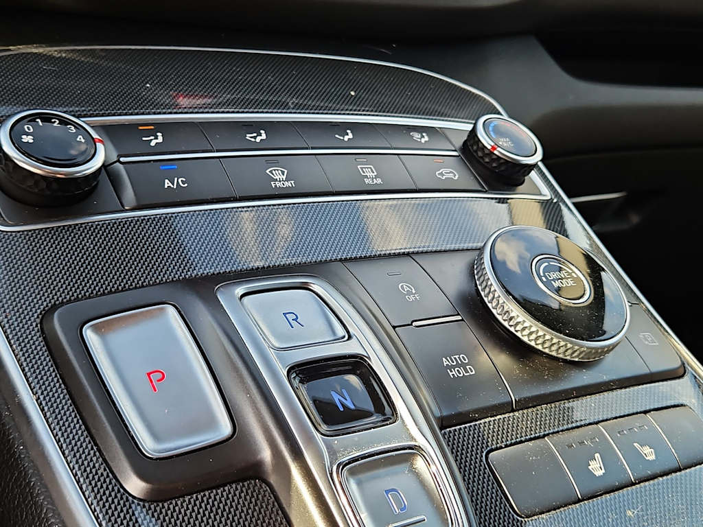 Thumbnail: 2021 Hyundai Santa Fe - 25