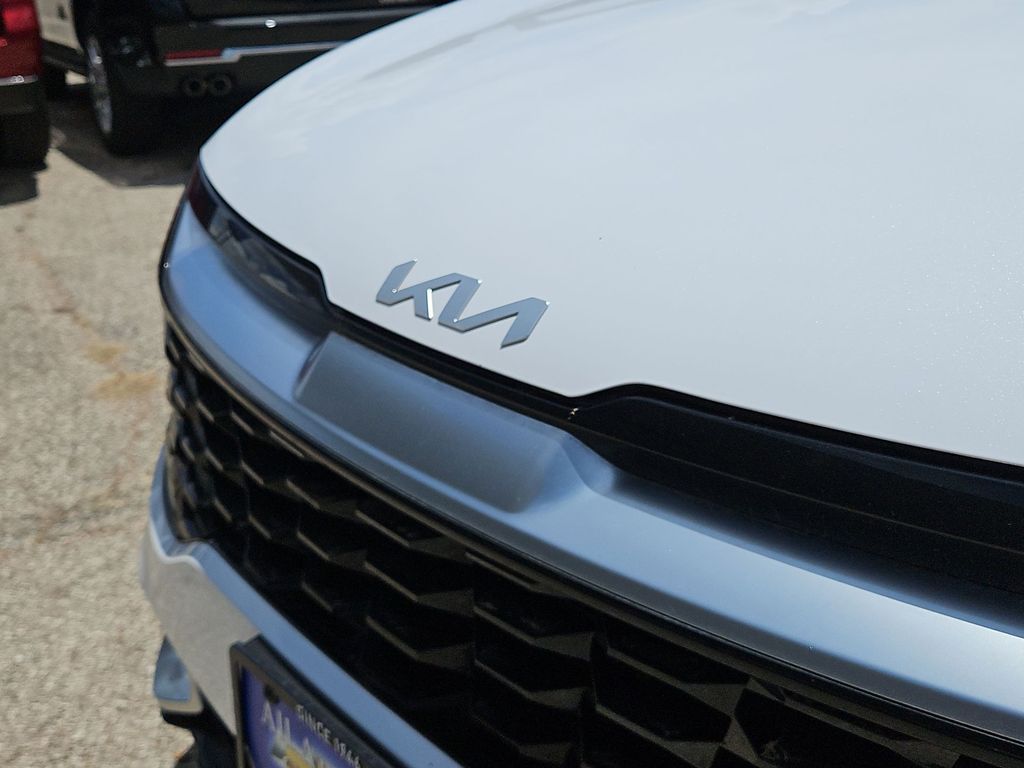 Thumbnail: 2023 Kia Sportage - 7