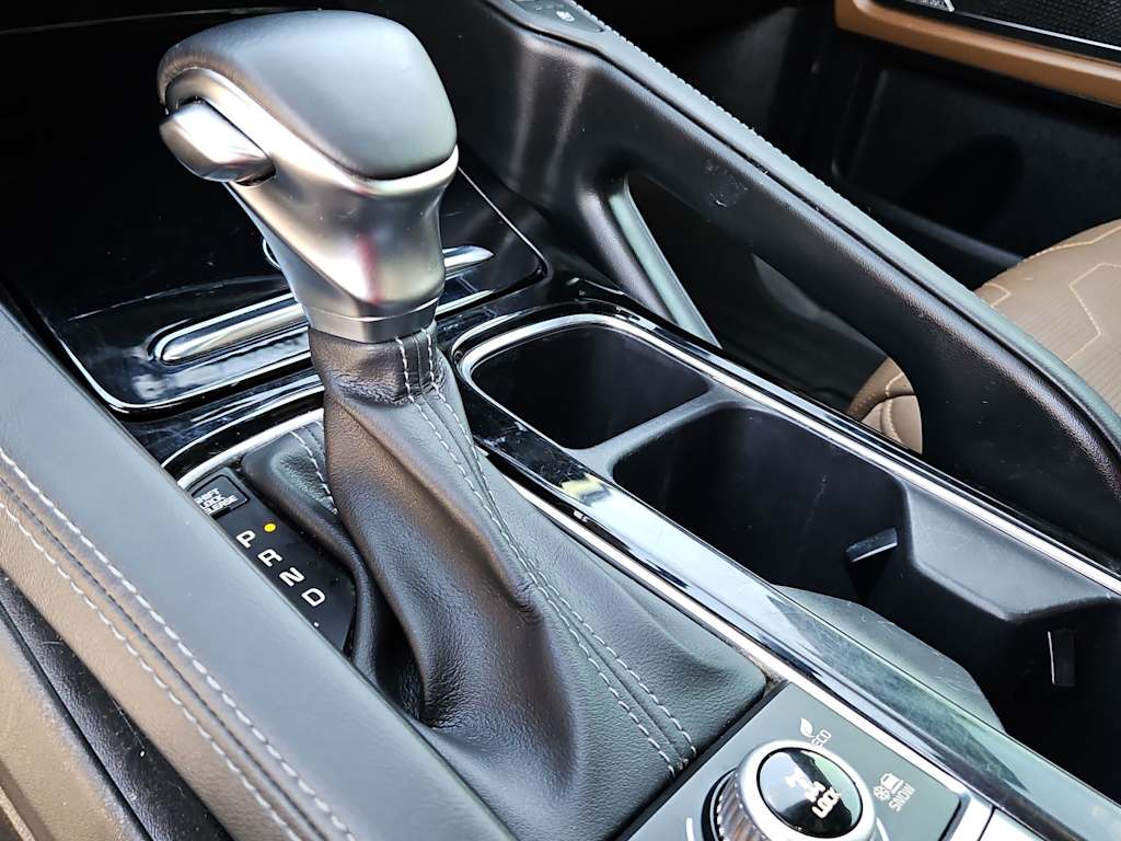 Thumbnail: 2022 Kia Telluride - 24