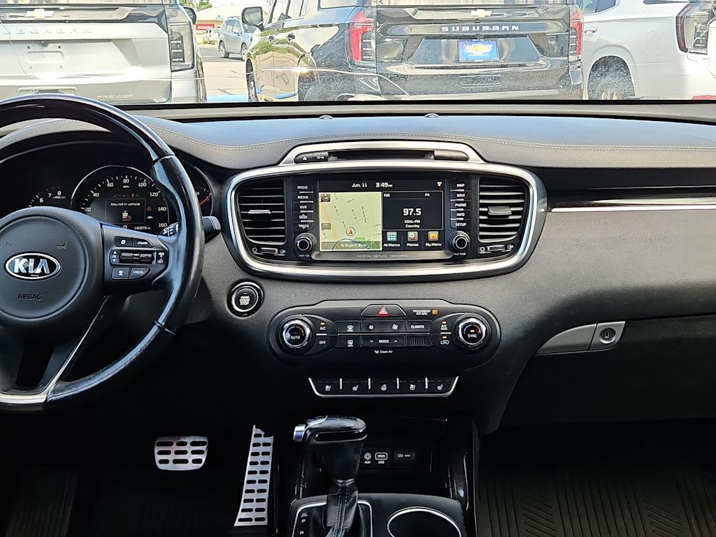 Thumbnail: 2016 Kia Sorento - 9