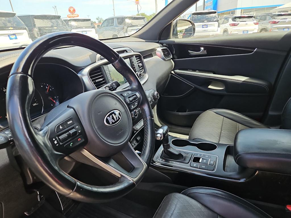 Thumbnail: 2016 Kia Sorento - 2