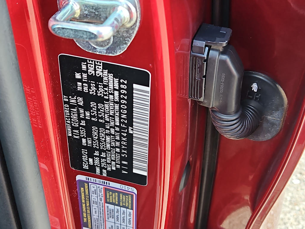 Thumbnail: 2022 Kia Sorento - 17