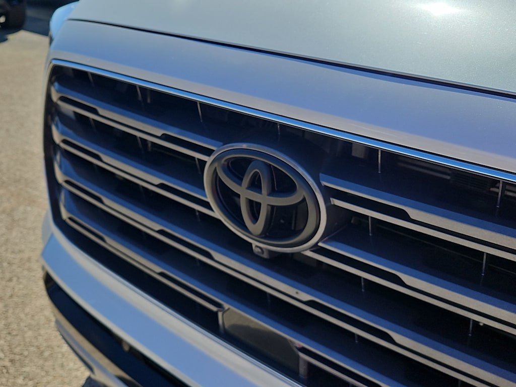 Thumbnail: 2024 Toyota Sequoia - 7