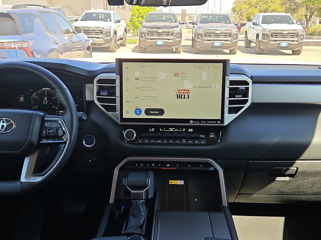 Thumbnail: 2024 Toyota Sequoia - 9