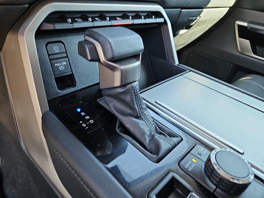 Thumbnail: 2024 Toyota Sequoia - 24