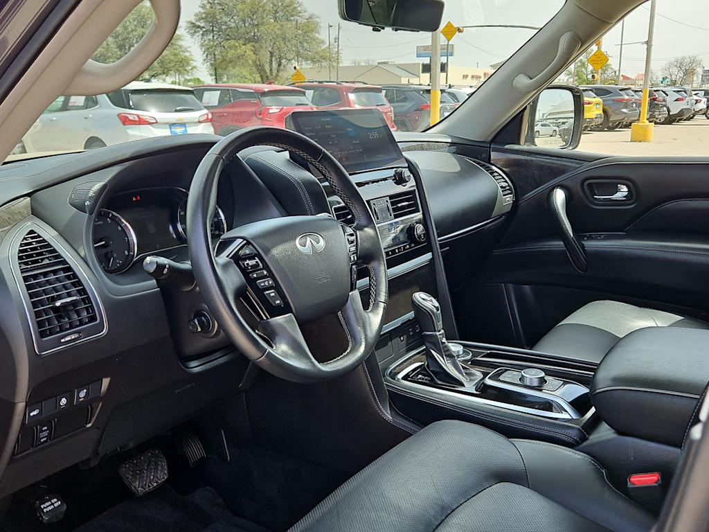 Thumbnail: 2024 INFINITI QX80 - 2