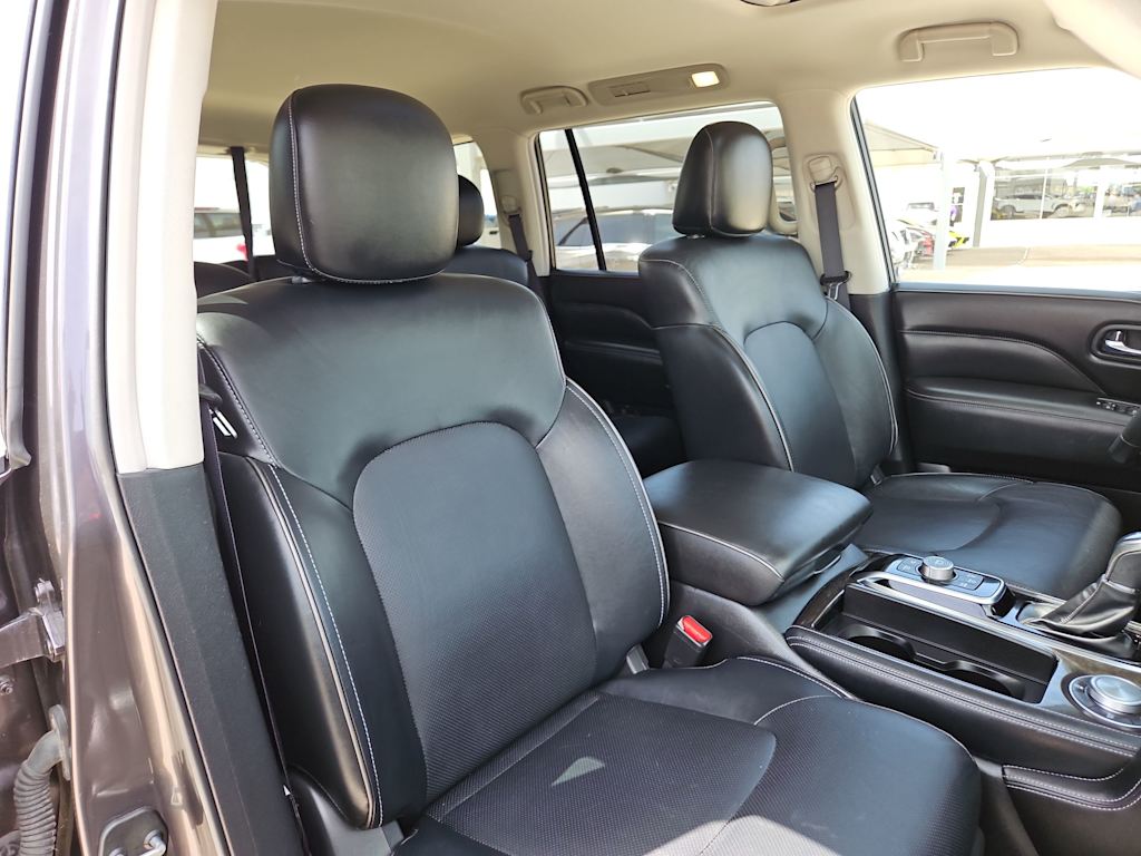 Thumbnail: 2024 INFINITI QX80 - 10