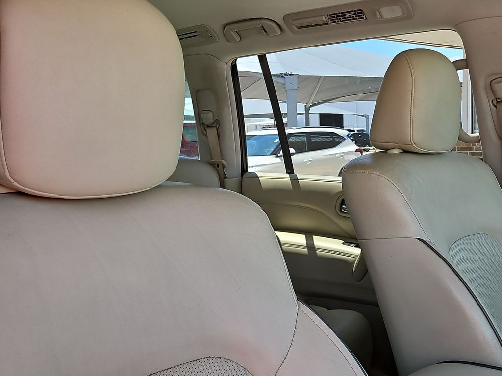 Thumbnail: 2018 INFINITI QX80 - 22
