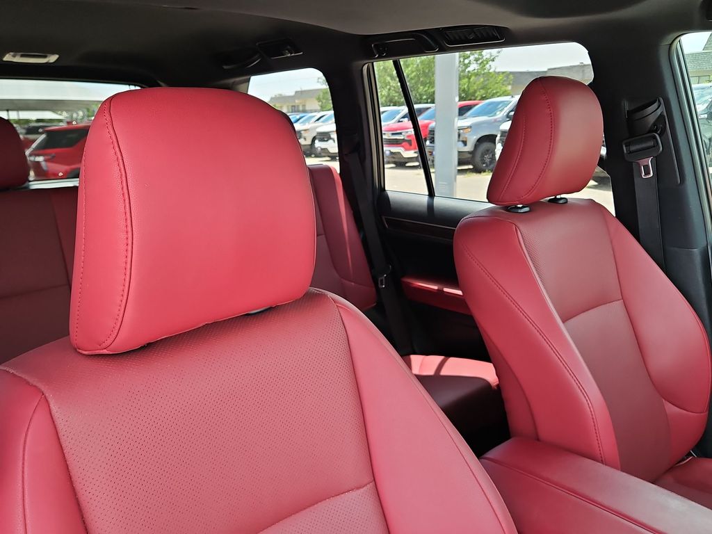 Thumbnail: 2021 Lexus GX - 23
