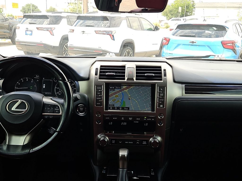 Thumbnail: 2021 Lexus GX - 9