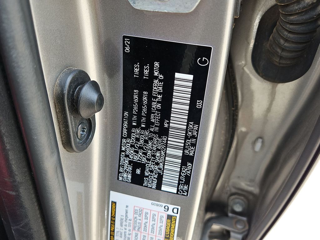 Thumbnail: 2021 Lexus GX - 17