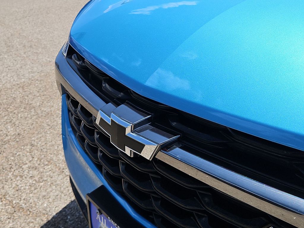 Thumbnail: 2025 Chevrolet Trax - 6