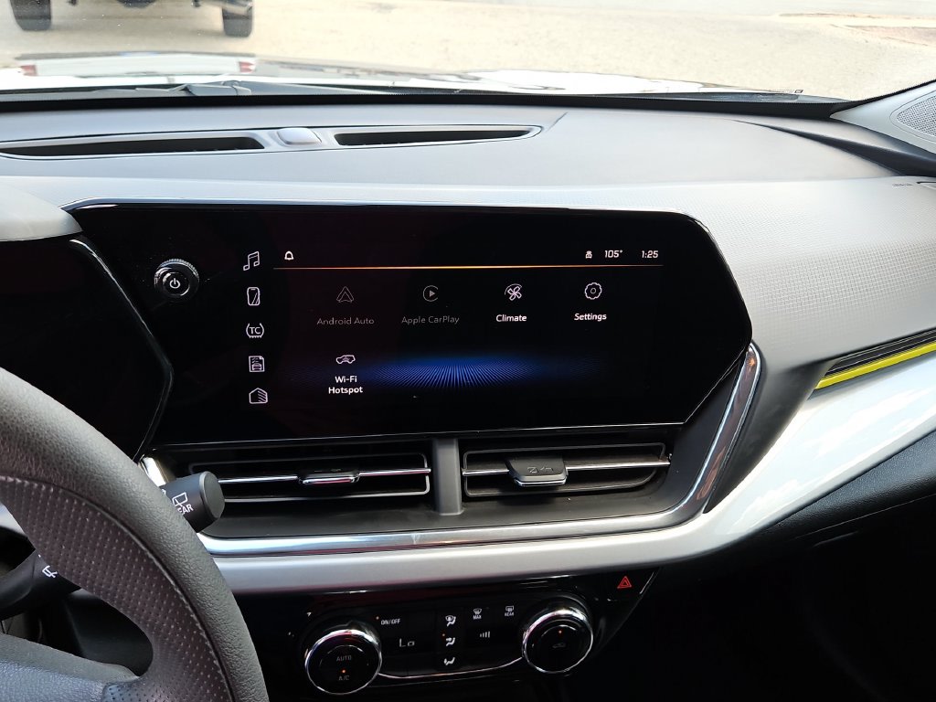 Thumbnail: 2025 Chevrolet Trax - 9