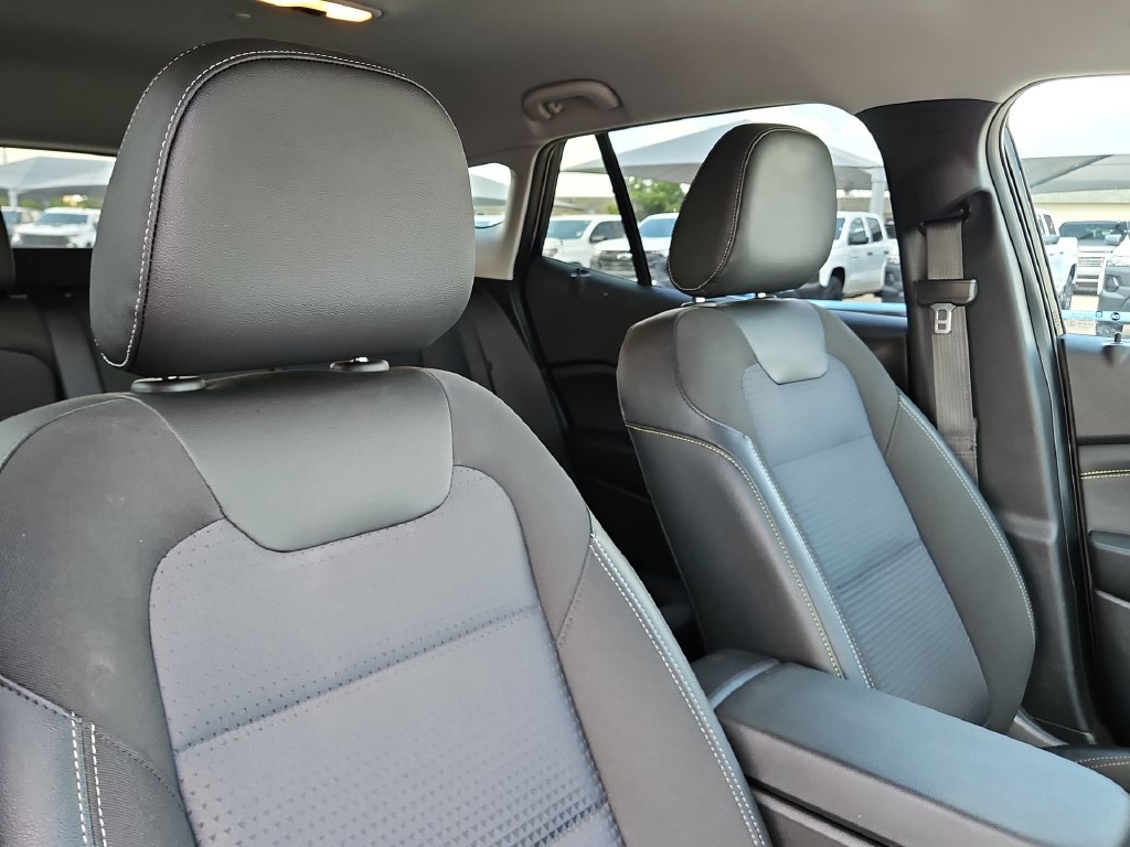 Thumbnail: 2025 Chevrolet Trax - 7