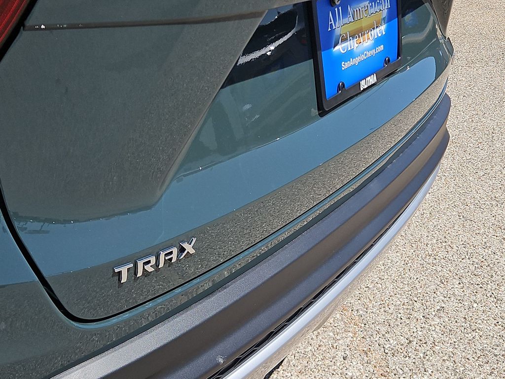 Thumbnail: 2026 Chevrolet Trax - 19