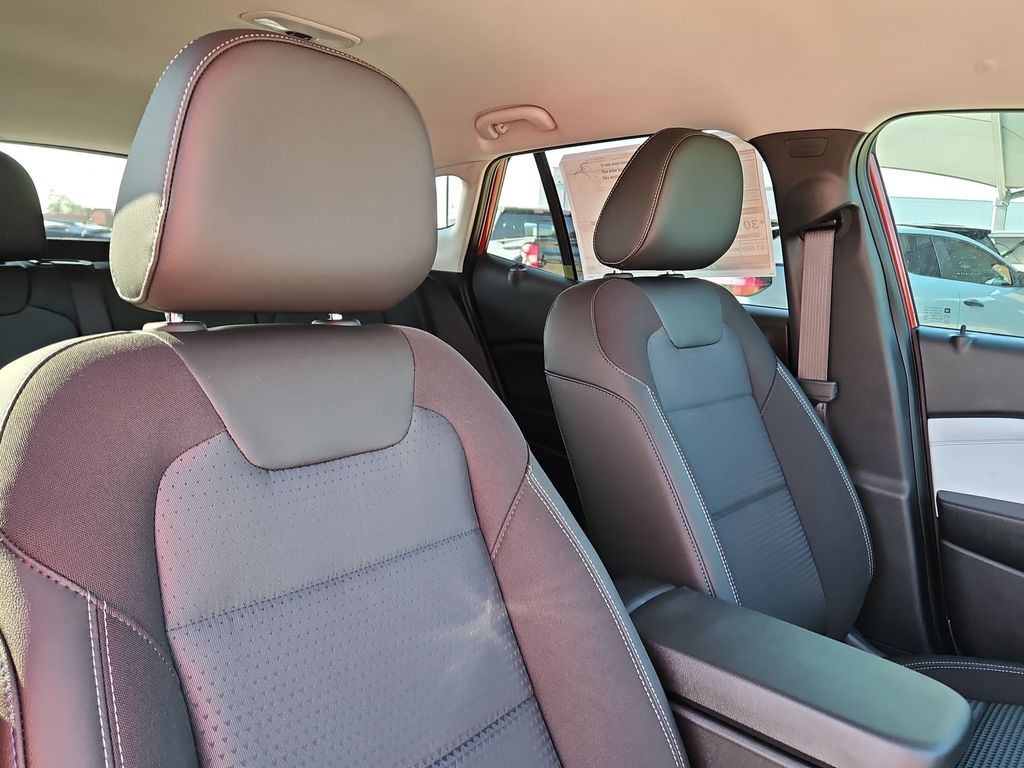 Thumbnail: 2026 Chevrolet Trax - 11