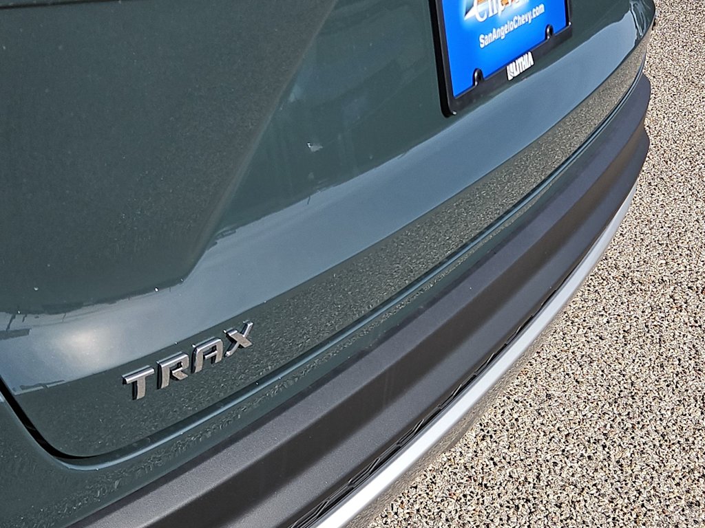 Thumbnail: 2026 Chevrolet Trax - 7