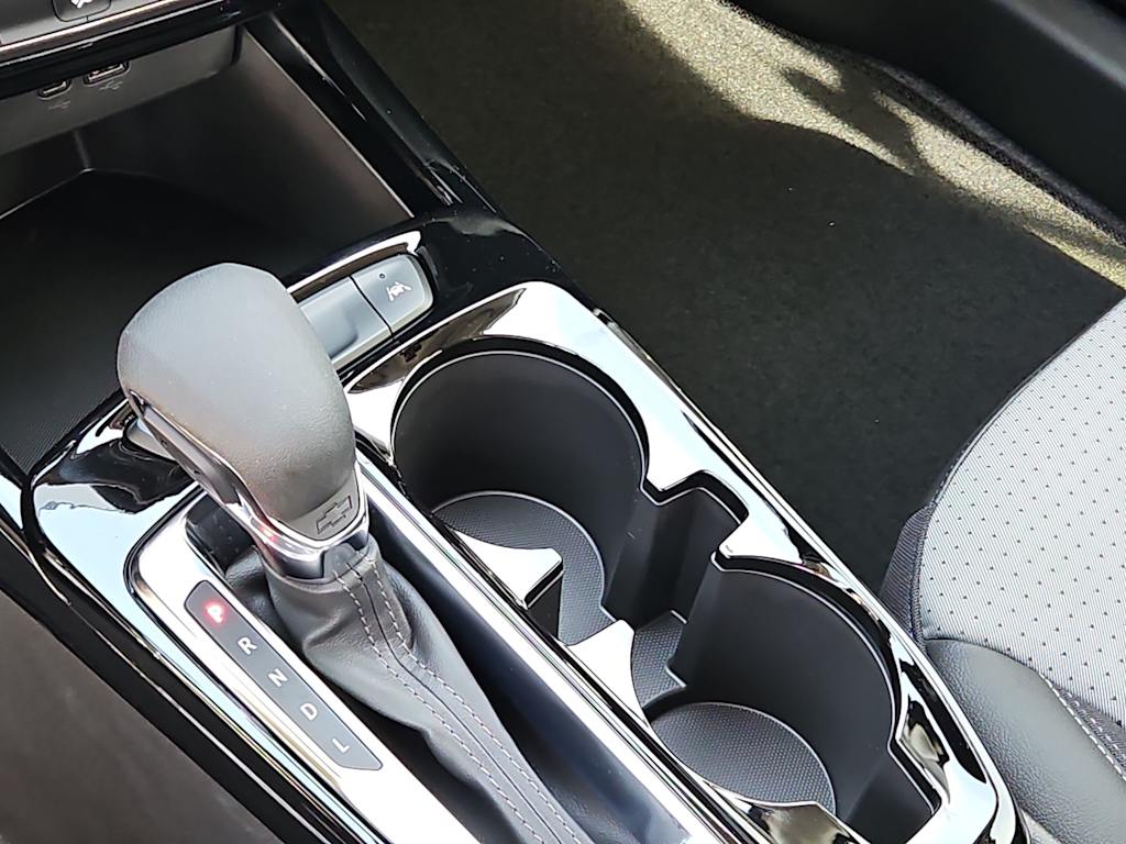 Thumbnail: 2026 Chevrolet Trax - 12