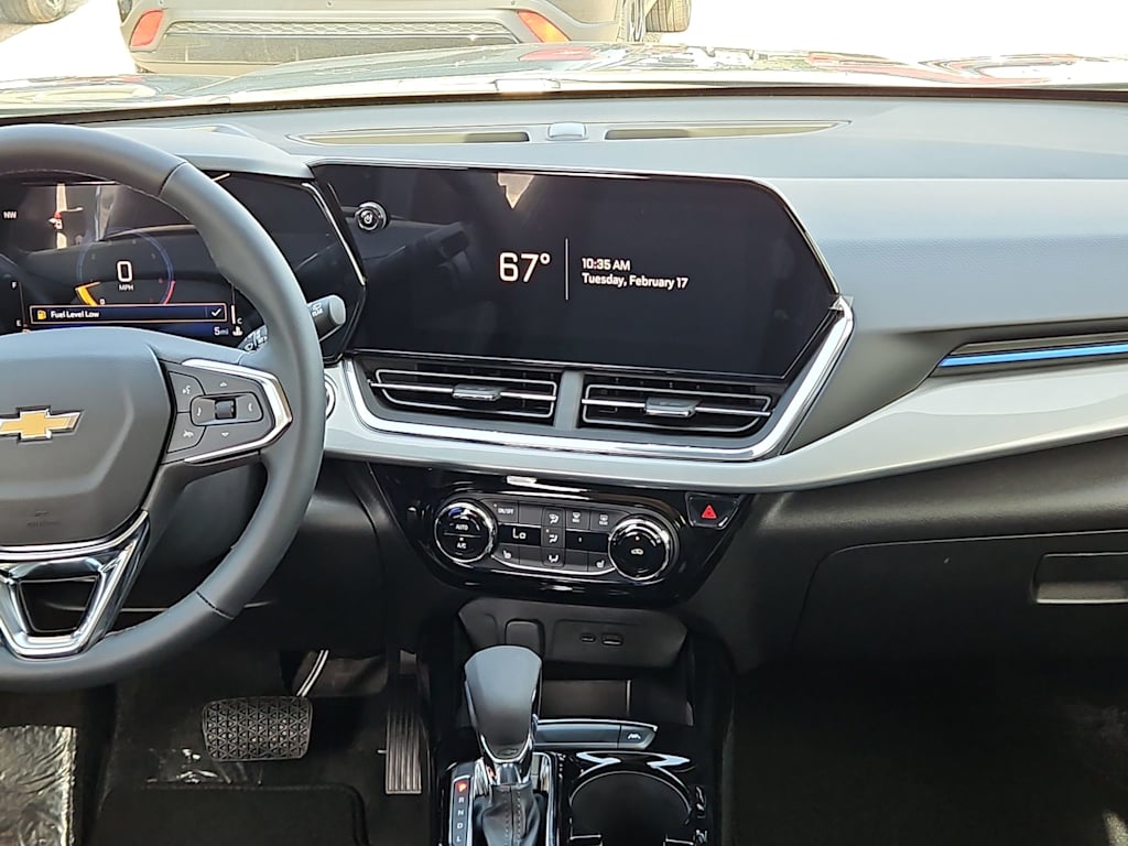 Thumbnail: 2026 Chevrolet Trax - 11