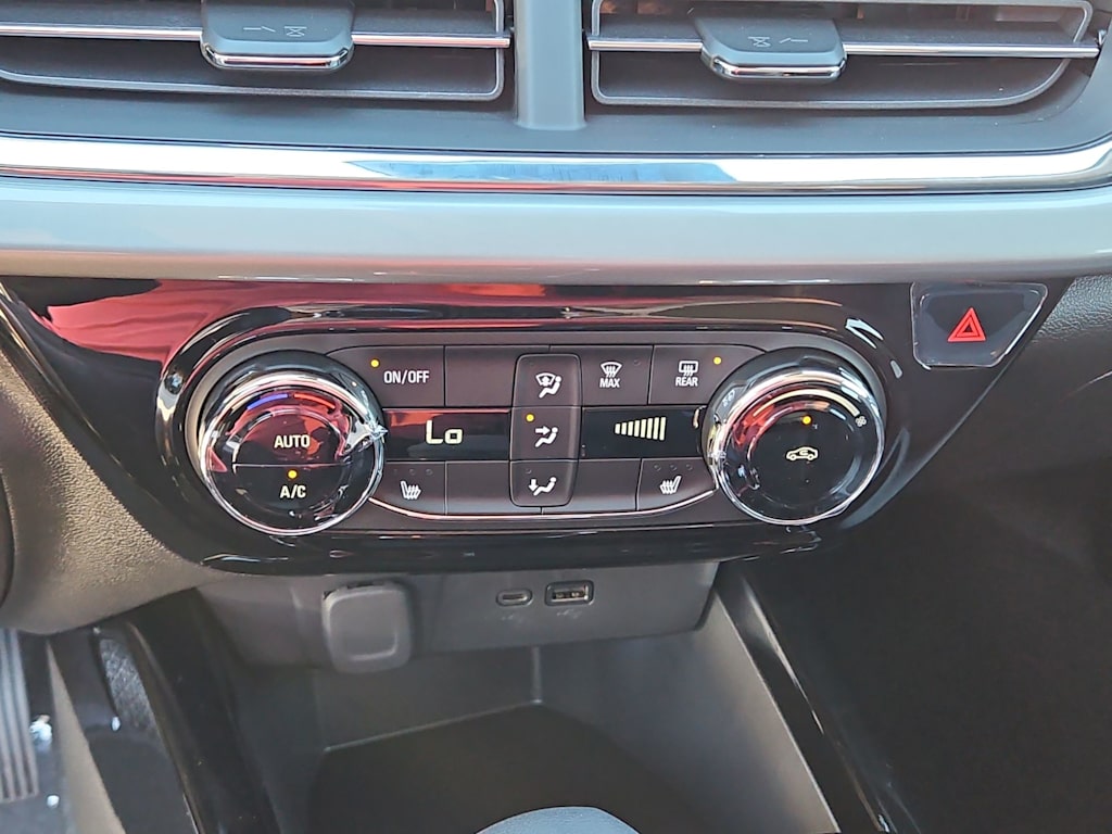 Thumbnail: 2026 Chevrolet Trax - 25