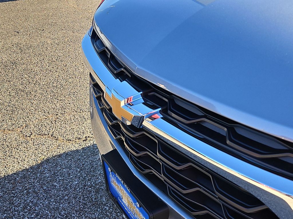 Thumbnail: 2026 Chevrolet Trax - 22