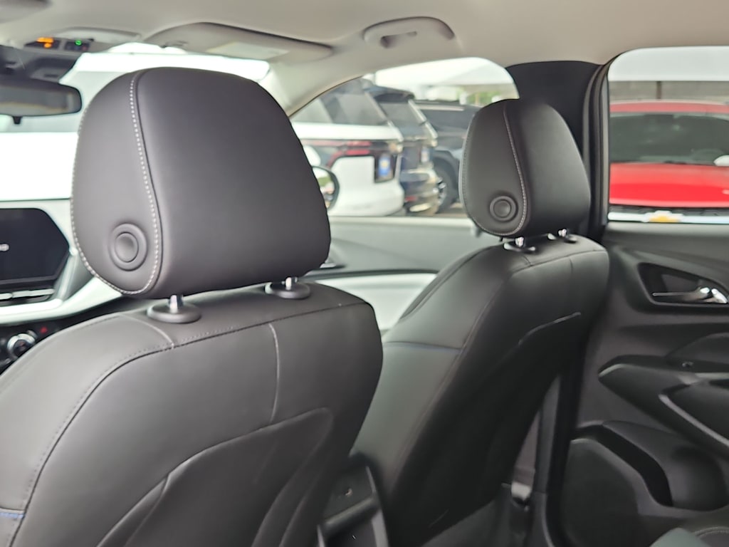 Thumbnail: 2026 Chevrolet Trax - 11